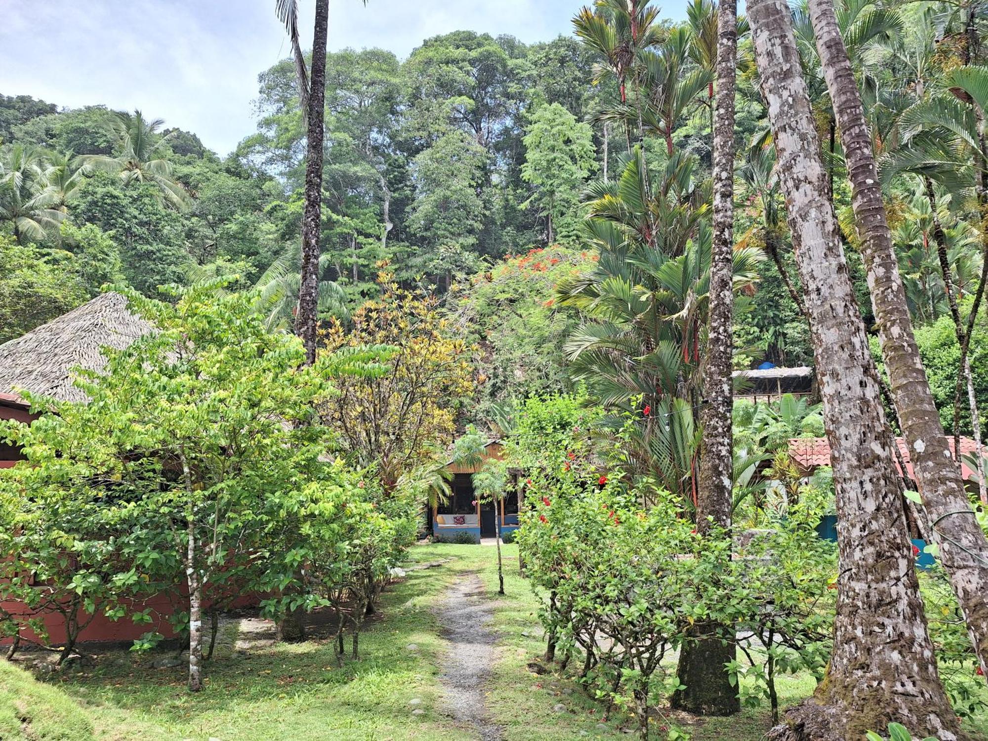 帕沃内斯 Rancho Burica酒店 外观 照片